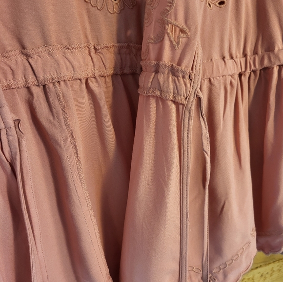 TORRID Eyelet Challis Tie Front Third Piece Dusty Rose NWT - Picture 7 of 9